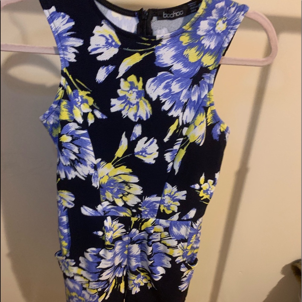 ROMPER 💙 Shorts - Picture 4 of 6